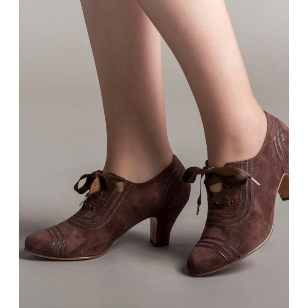 American Duchess Brown Claremont Retro Oxford Suede Lace Up Heels Women 8
